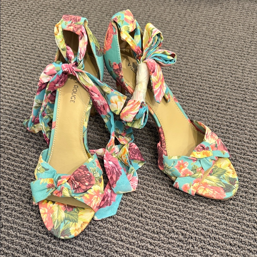 Floral Women's Shoes - NEW